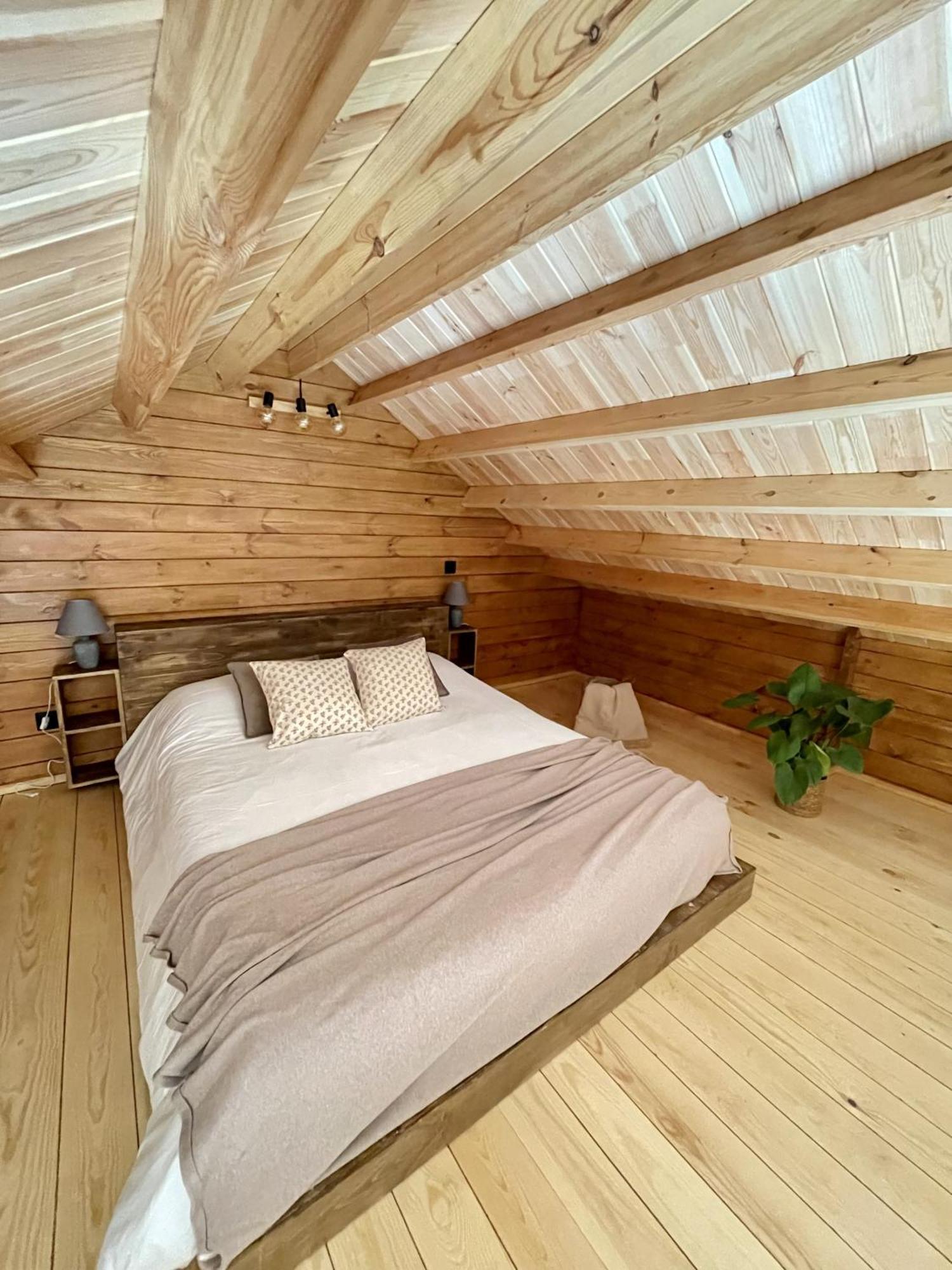 Luxury tent Mountain Eco Shelter 5 *